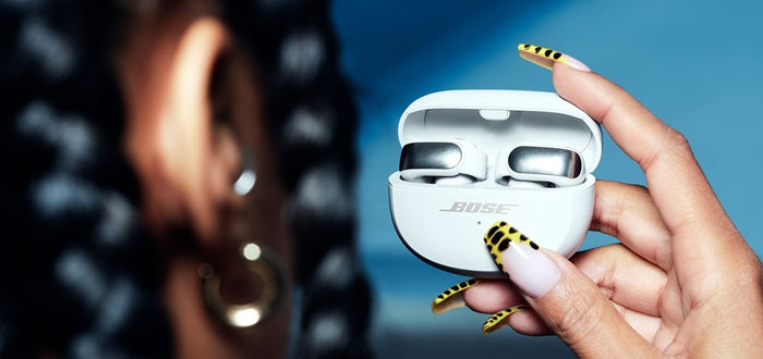 Bose Ultra Open Ear Earbuds mit OpenAudio-Technologie, Open Ear kabellose Earbuds bis zu 48 Stunden Akkulaufzeit